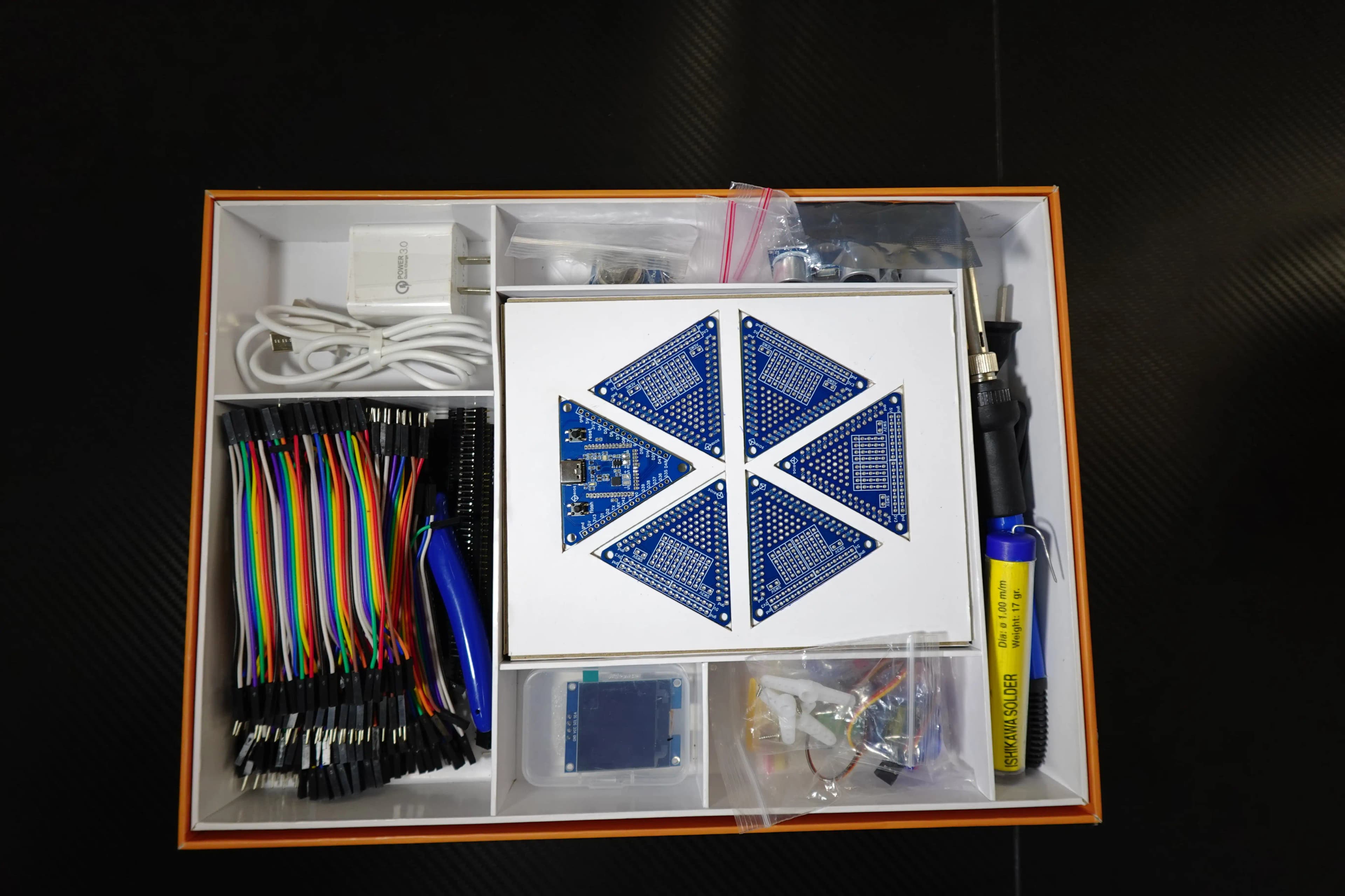 ELECTRONICS KIT thumbnail 2