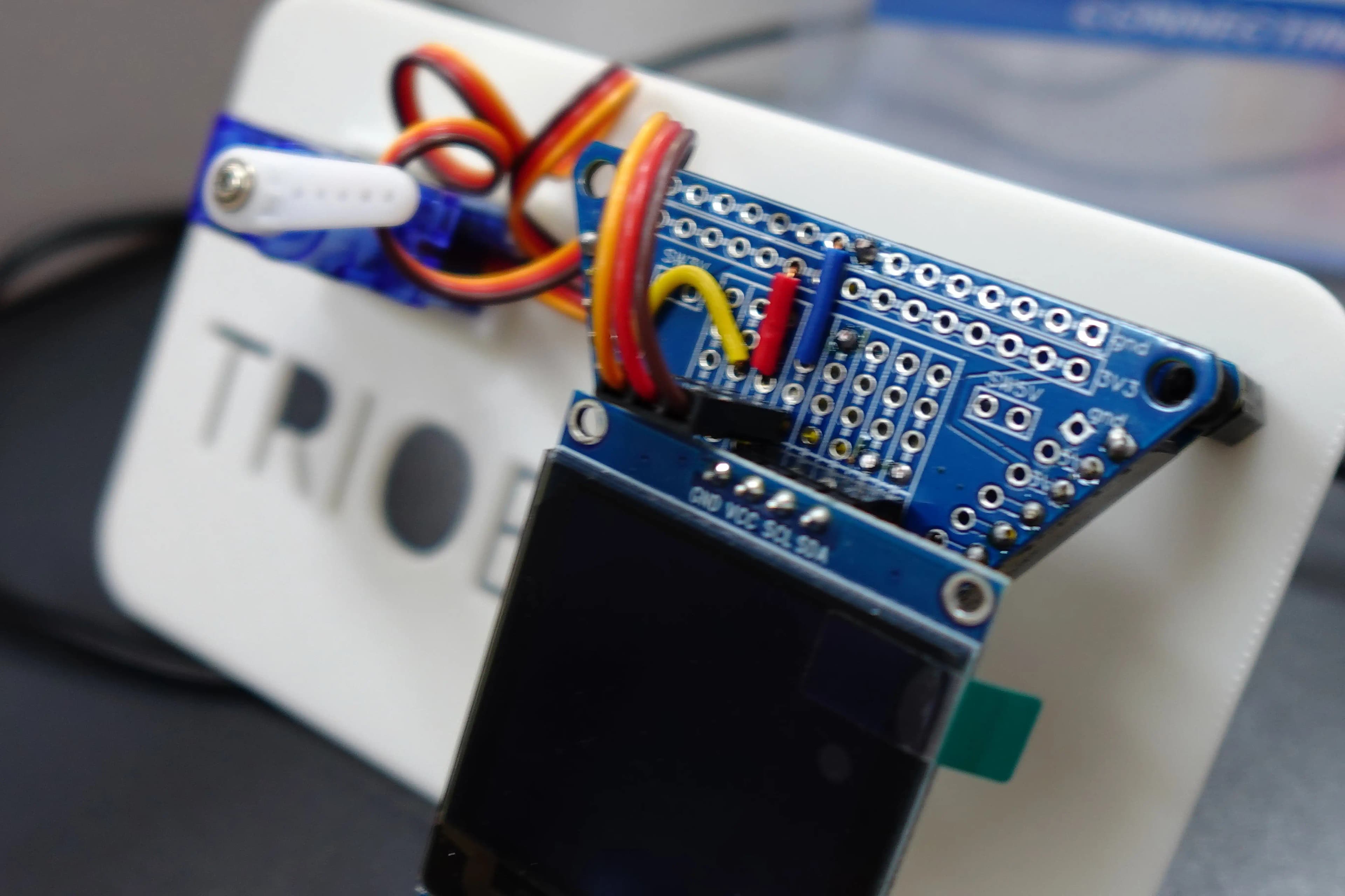 ELECTRONICS KIT thumbnail 4